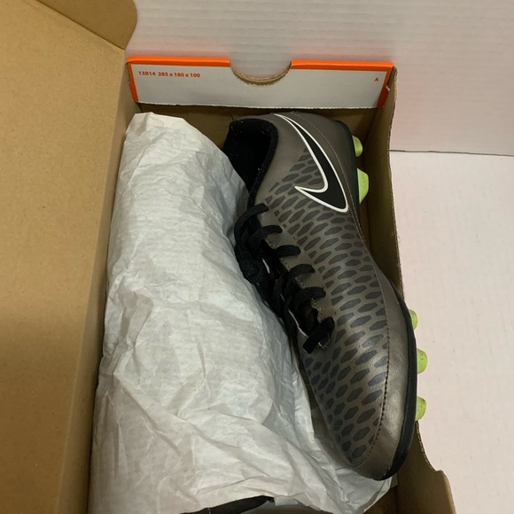 Nike Magista Ola FG-R Soccer Cleats 6Y Metallic Pewter - Picture 8 of 12